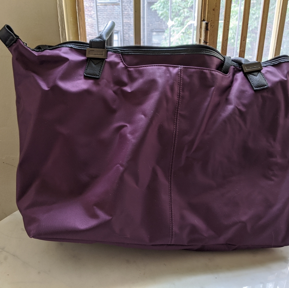 Samsonite Jordyn laptop/weekend tote